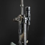 Тактический фонарь для военных и полцейских Тактический фонарь для военных и полцейских